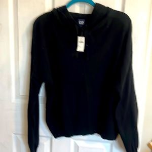 New with tags Large black Gap Hoodie Sweater.